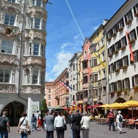 Ferienwohnung-apartment Monika In Innsbruck-igls Apartamento *