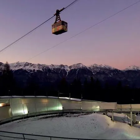 Ferienwohnung-apartment Monika In Innsbruck-igls Daire