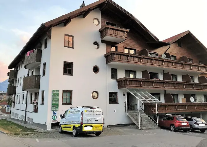 Ferienwohnung-apartment Monika In Innsbruck-igls אינסברוק