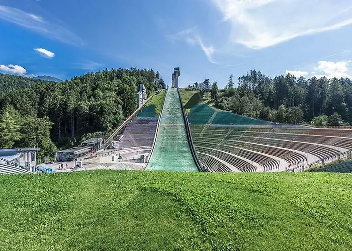 Ferienwohnung-apartment Monika In Innsbruck-igls 公寓 *