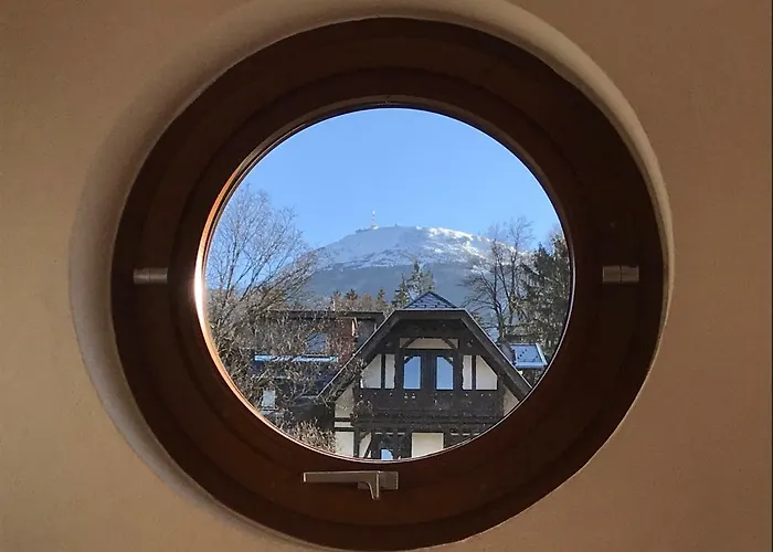 Ferienwohnung-apartment Monika In Innsbruck-igls 因斯布鲁克